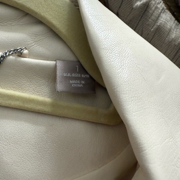 Jacket - Picture 5 of 7